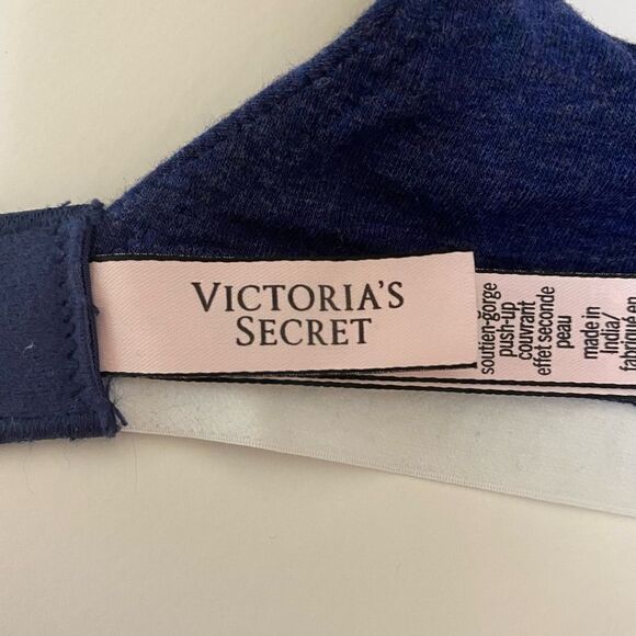 Victoria’s Secret T-Shirt Push-Up Full Coverage 32D Bra - Picture 6 of 8